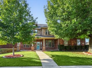 868 Valley Ridge Rd, Burleson, TX 76028