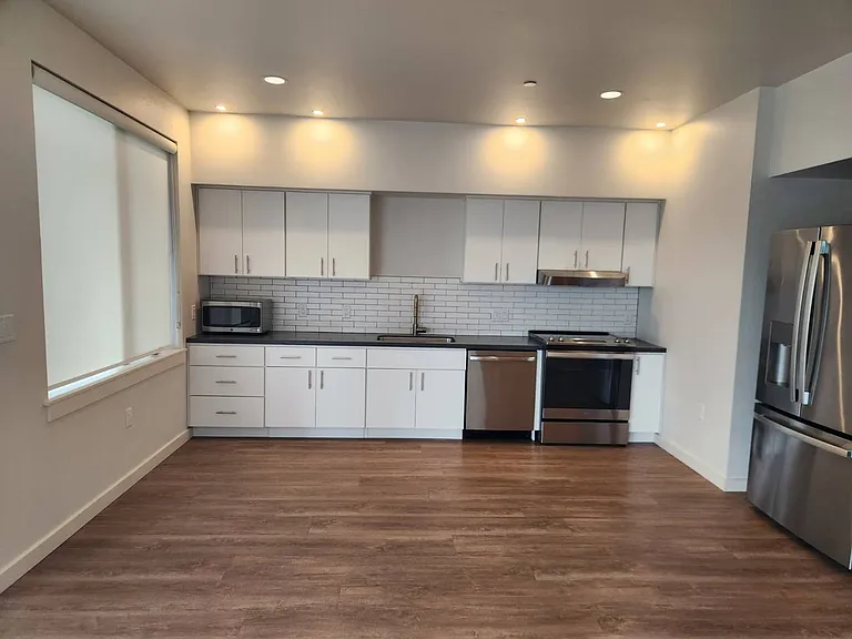 1534 Myers Ln #103 — Photo 4