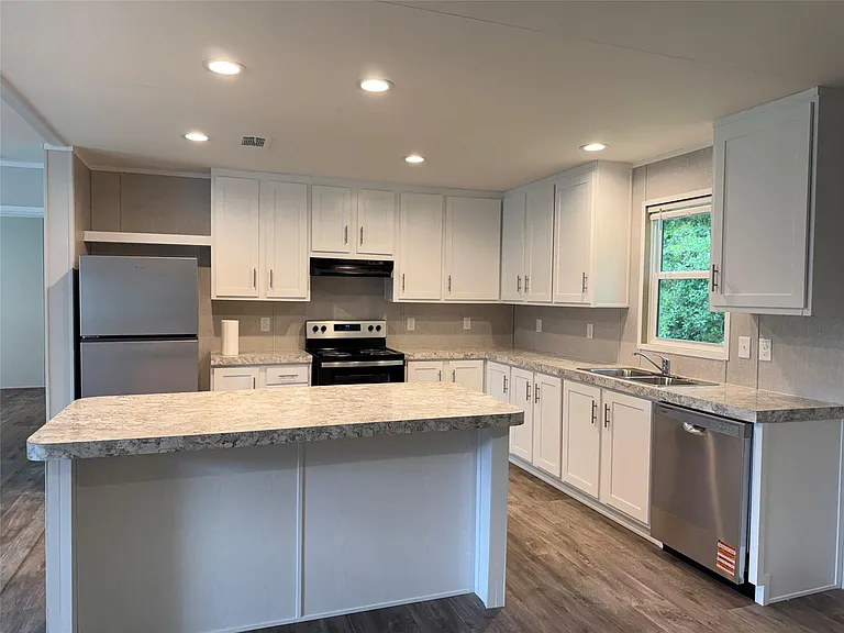 5622 Killough St #B — Photo 10