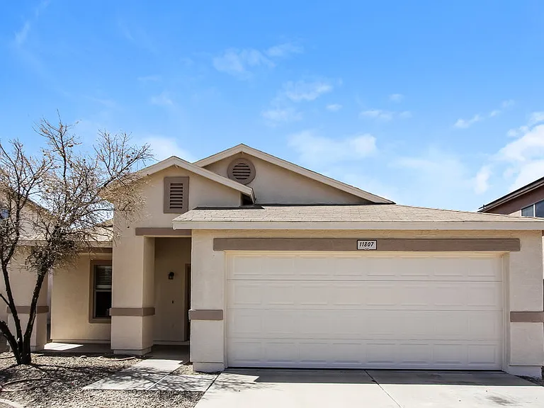 11807 W Ester Dr — Photo 1