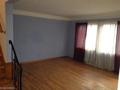 2nd image of 1849 Kapel Dr