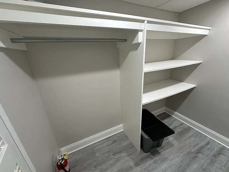 4600 Duke St #517 — Photo 9