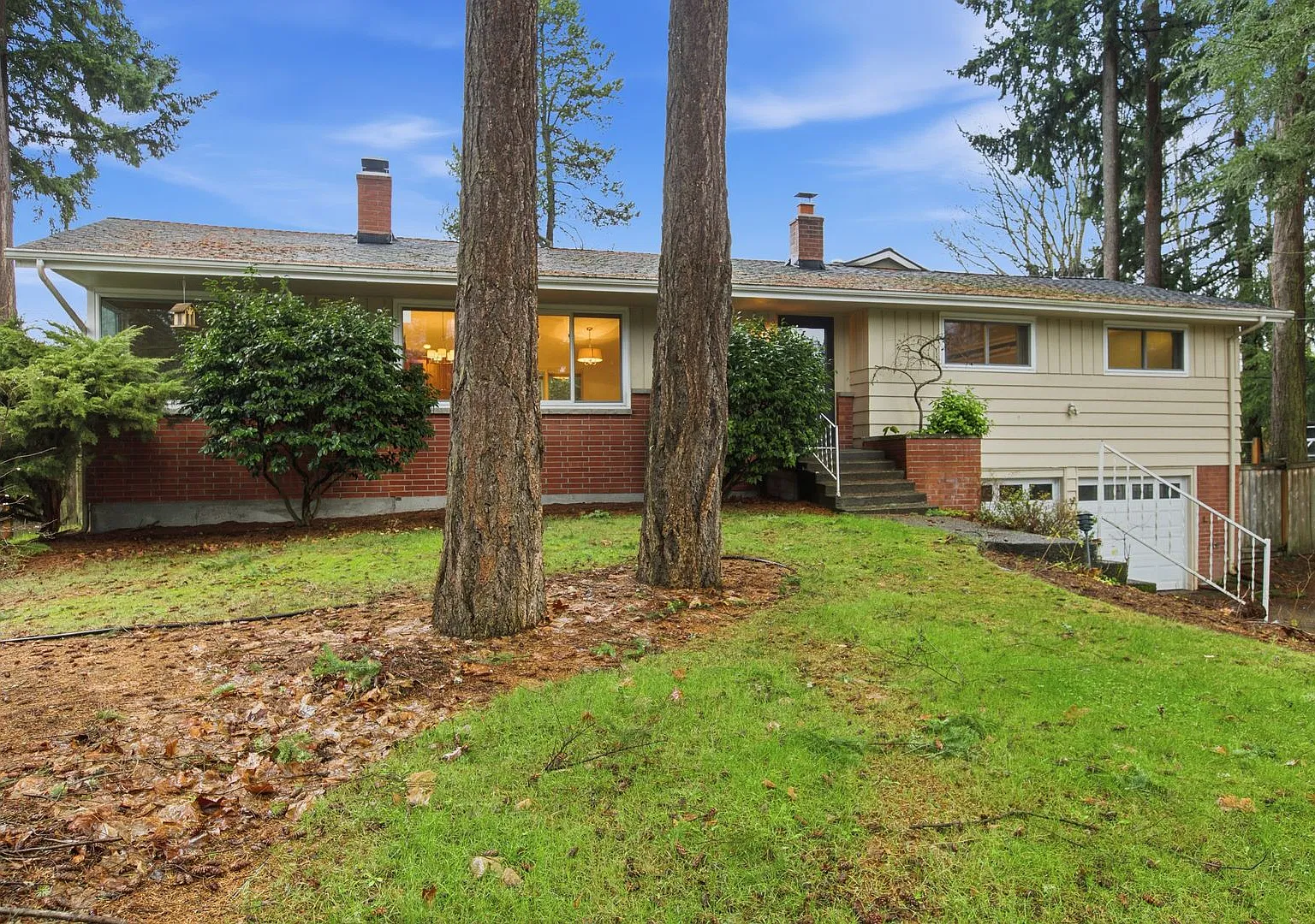 Beautifully Renovated Home in the Heart of Normandy Park — Photo 1