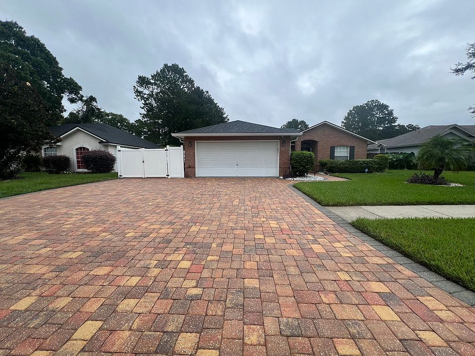 1st image of 387 Turtle Dove Dr