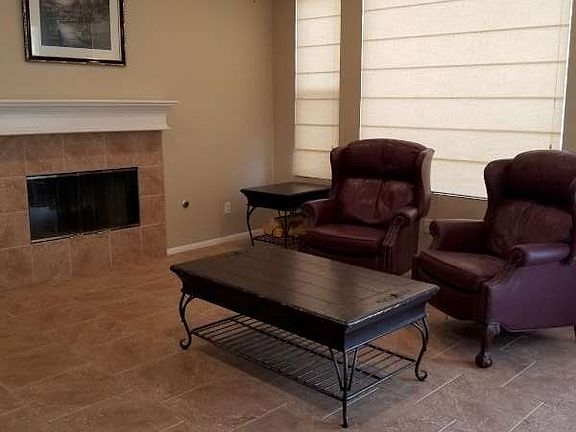 4th image of 17623 Gladesworth Ln