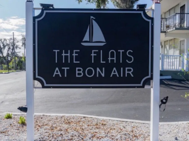 The Flats at Bon Air — Photo 3