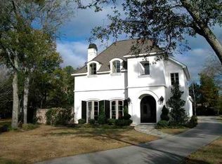 3905 Government St, Ocean Springs, MS 39564