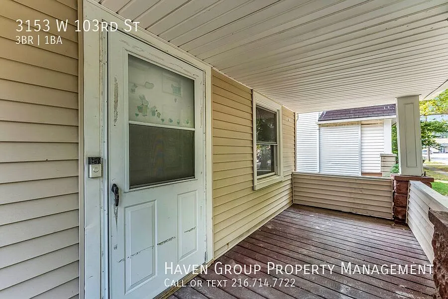 3153 W 103rd St, Cleveland, OH 44111- Spacious 3-bed 1-bath single-family home! — Photo 3