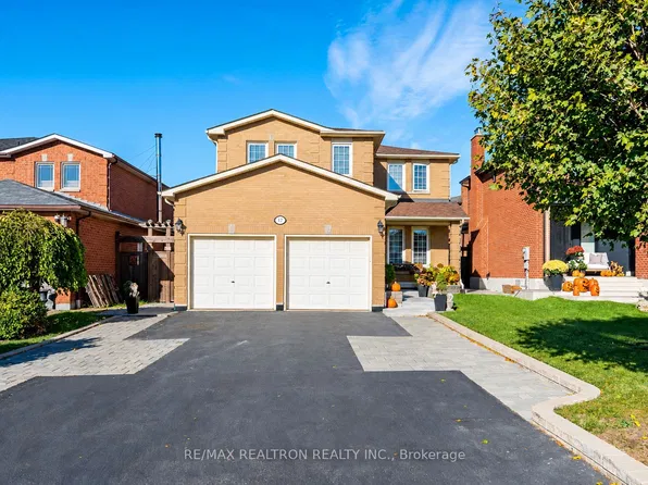 12 Fifefield Dr, Vaughan, ON L6A 1J4