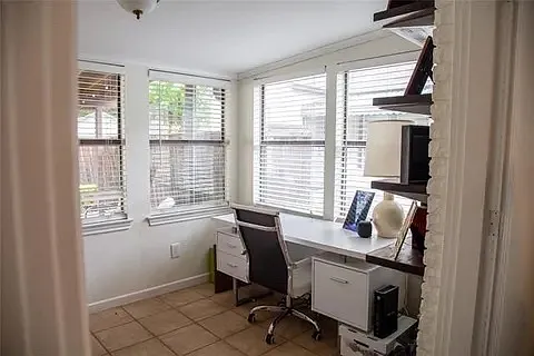3320 Cockrell Ave — Photo 16