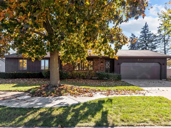 213 W Lindbergh St, Appleton, WI 54911