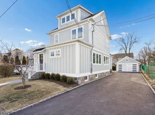 8 Willow St, Millburn Twp., NJ 07041