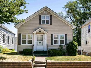 1010 Althauser St, Dubuque, IA 52001