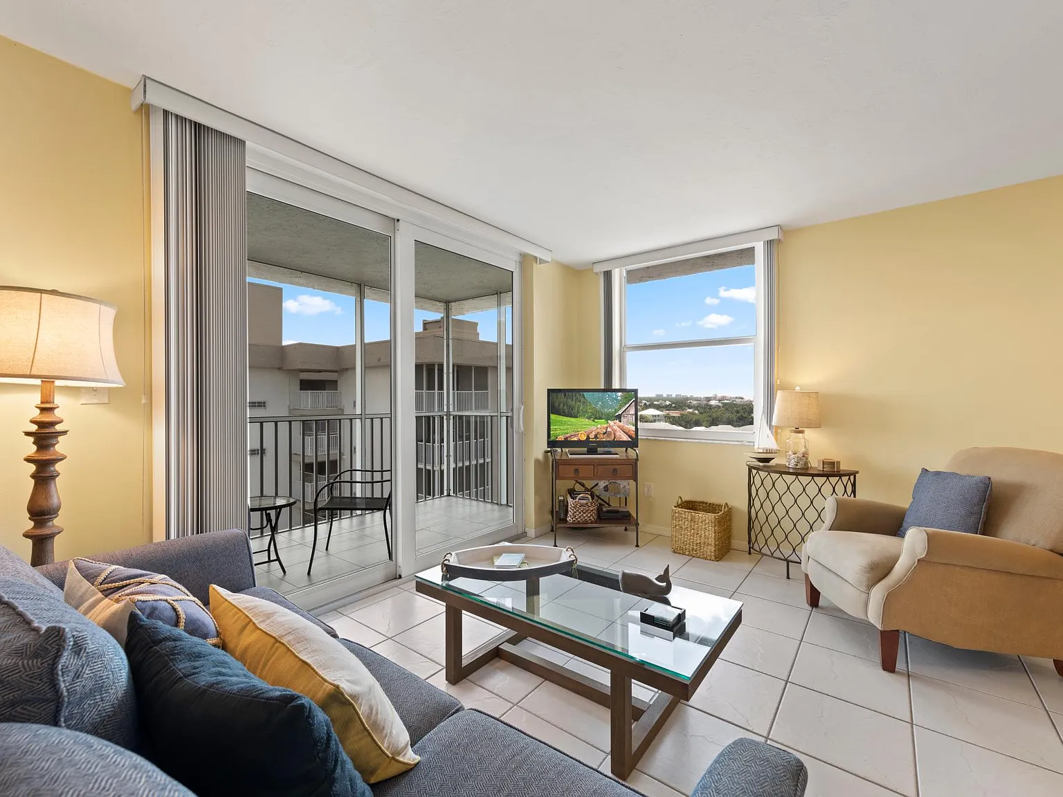 Studio, 508 sqft, $1,800 — Photo 2