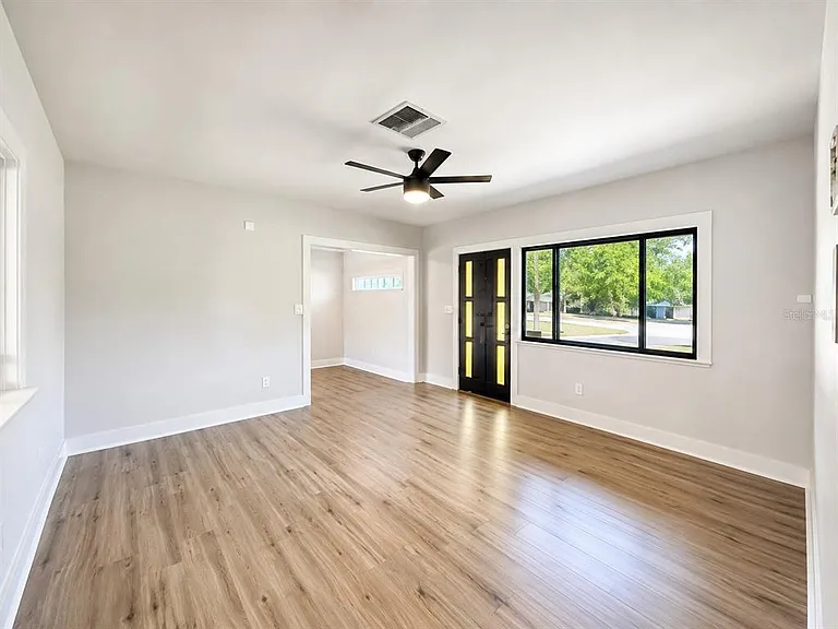 4200 Bluefish Dr SE — Photo 3
