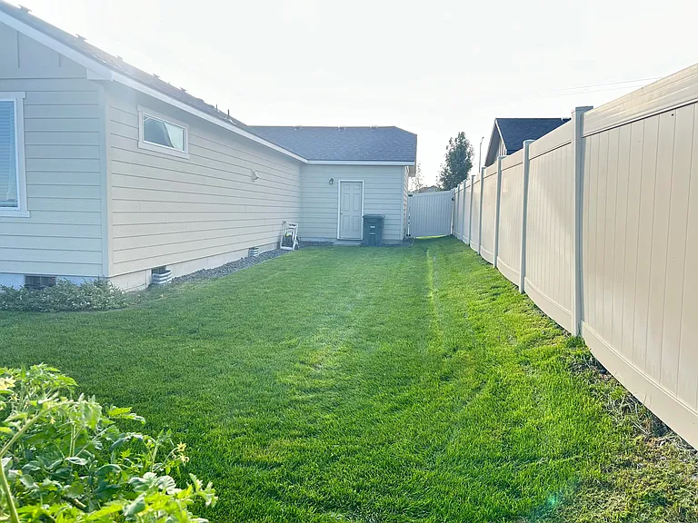282 Wishkah Dr — Photo 13