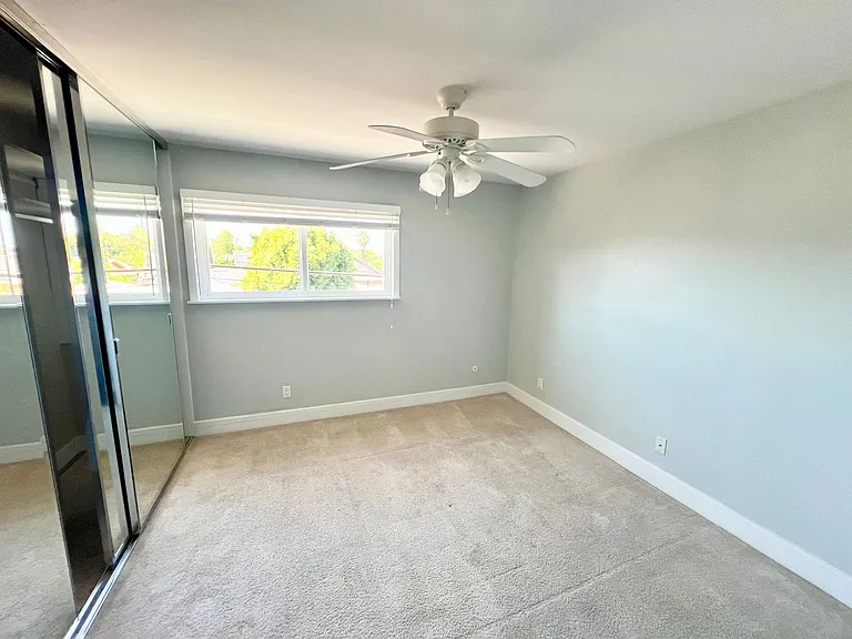 836 W Pennsylvania W #205 — Photo 11