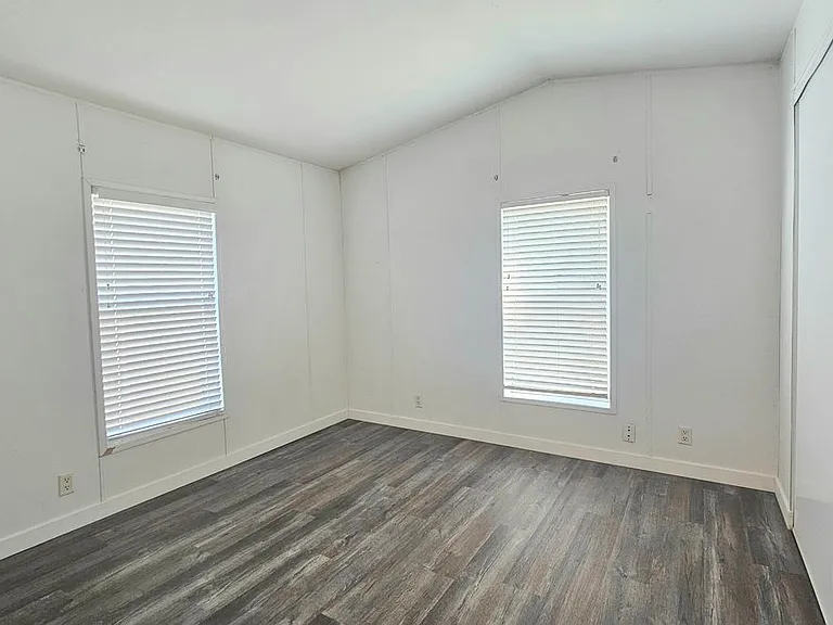 1001 Idaho St #15 — Photo 11