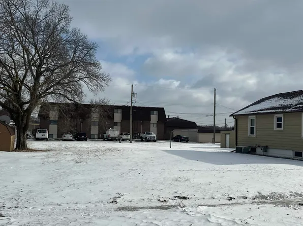 1004 N 7th St, Norfolk, NE 68701