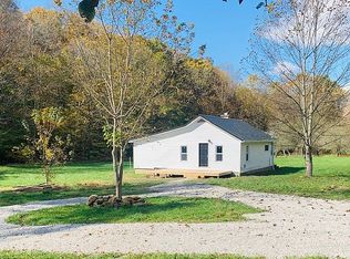 6044 S Dry Branch Rd, Bloomfield, IN 47424