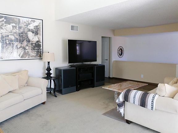 3rd image of 9930 Sepulveda Blvd APT 7
