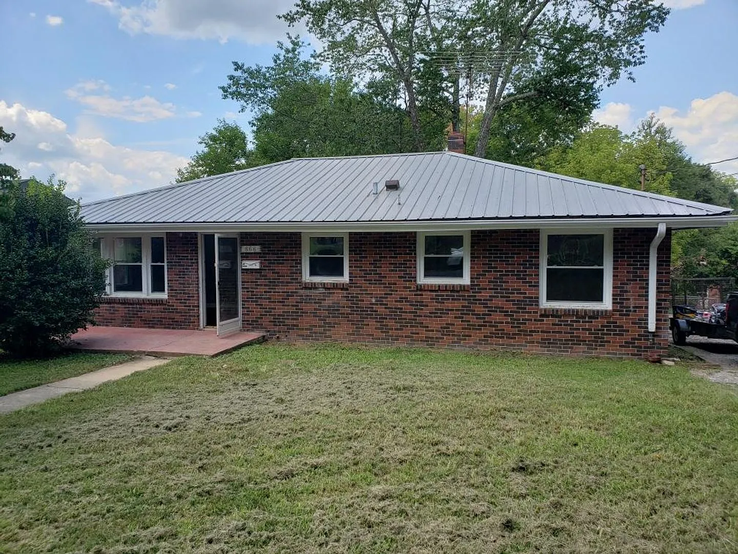3 Bedroom 1.5 Bath Home in Winston-Salem — Photo 1