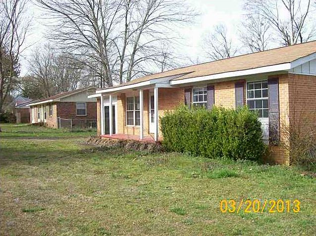 1st image of 260 Woodmont Dr