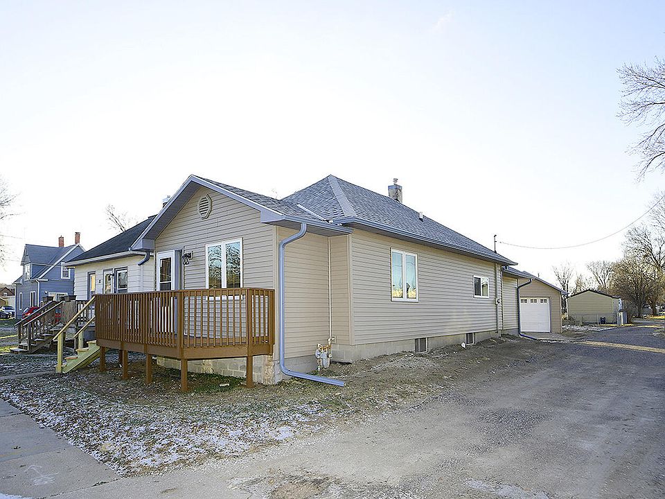 1st image of 813 19th Ave