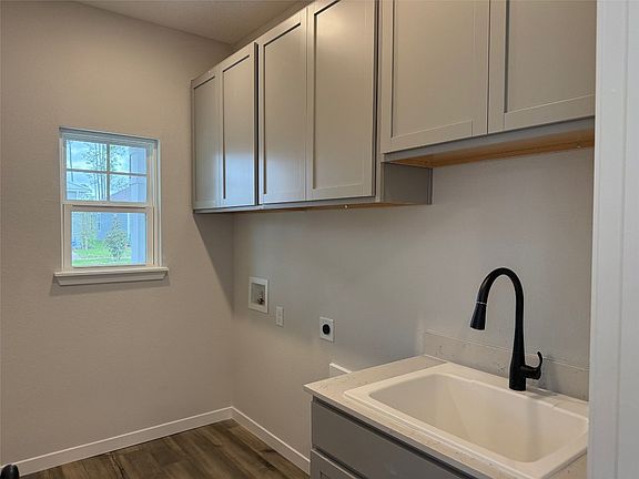 3rd image of 96517 Stillpoint Way