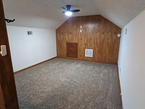 Large Bonus Room