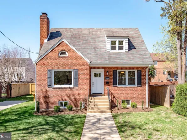 3914 18th St NE, Washington, DC 20018