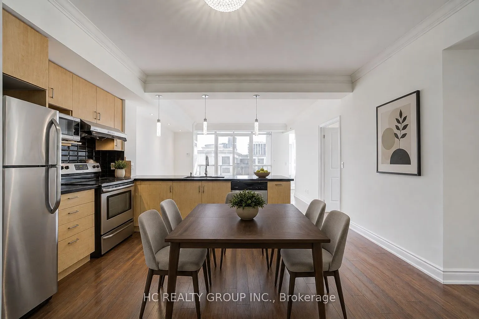3 bed, $3,200 — Photo 4
