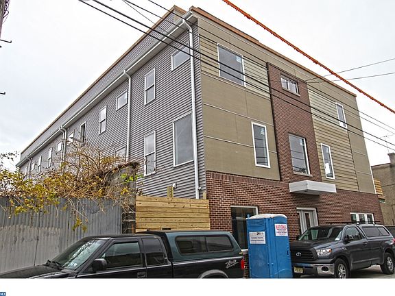 3rd image of 3317 Salmon St #G
