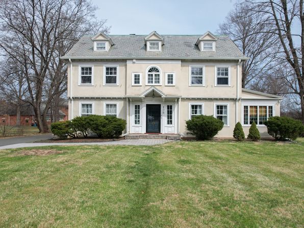 128 Bloomfield Ave, Hartford, CT 06105
