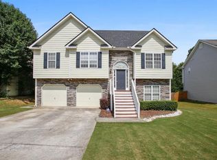 146 Richmond Dr, Hiram, GA 30141