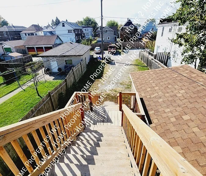 1107 Pierre Ave #3 — Photo 11