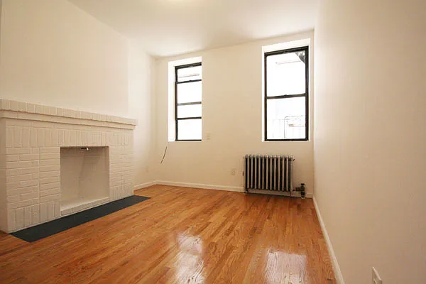 Rented by Aether Property Group | media 19