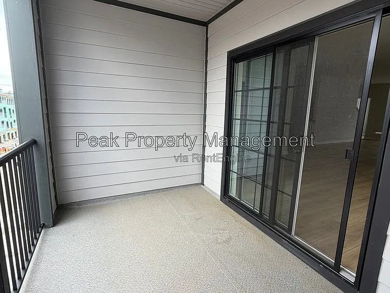 227 Brattice Dr — Photo 7