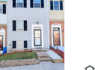 27 Cartwright Ct, Rosedale, MD 21237
