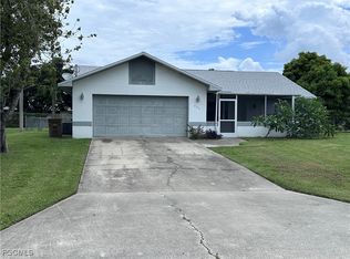 205 NE 9th Ct, Cape Coral, FL 33909