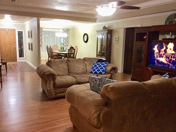 Living/Dinning room