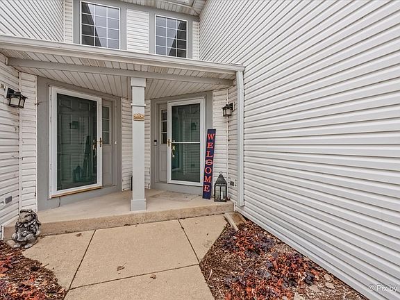 2nd image of 1222 Appaloosa Way