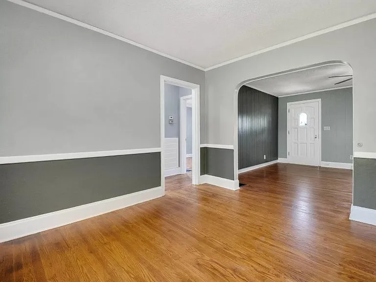 611 Marlboro Ave — Photo 3