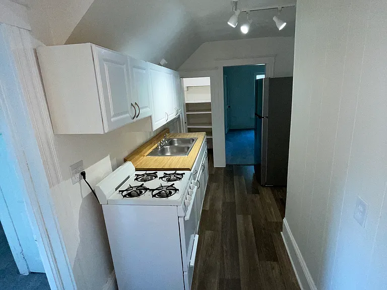 36 West St #2 — Photo 6
