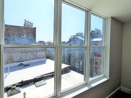 1st image of 155 Meserole St APT 5A
