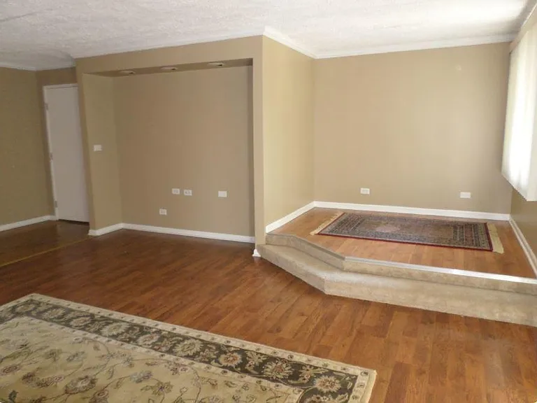 5S100 Pebblewood Ln — Photo 6