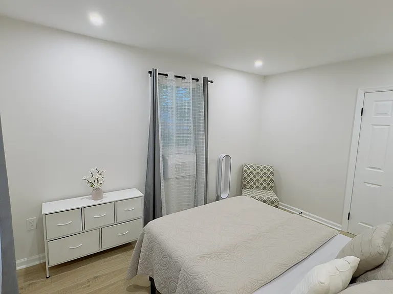 392 Lookout Ave — Photo 17