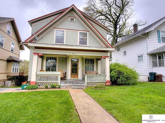 2nd image of 819 S 35th Ave