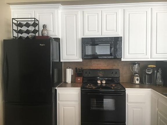 kitchen area (dishwasher not pictured)