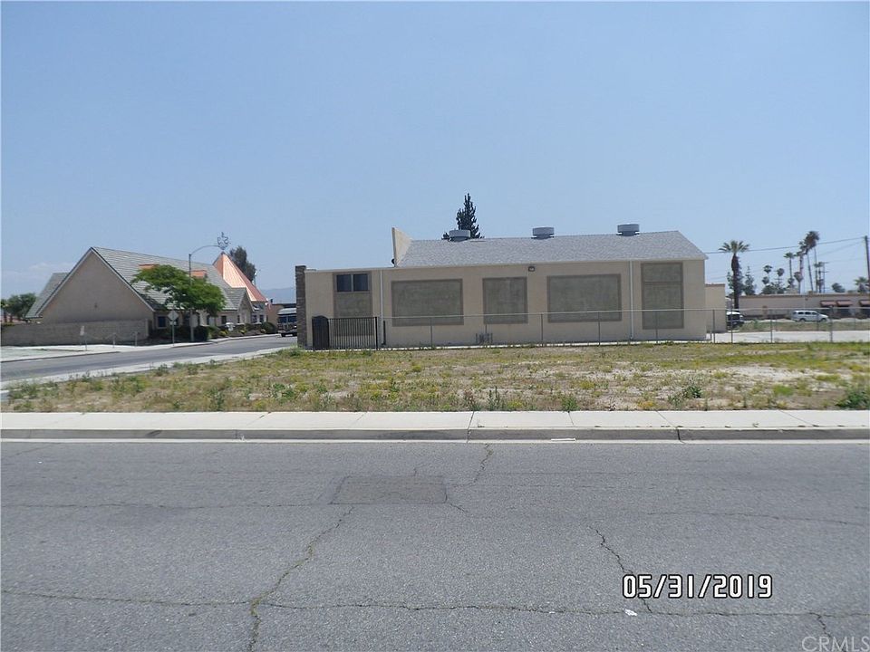 1st image of 524 S San Jacinto Ave